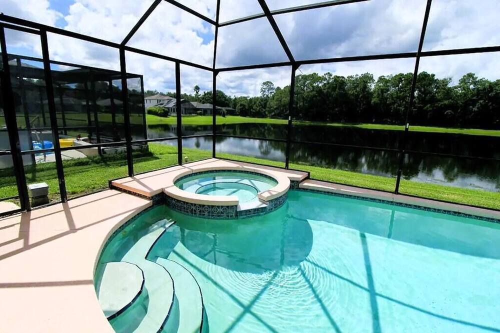 Photo of Outdoor in Sunset Lakes