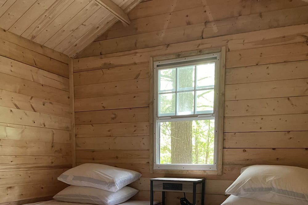 Photo of Bedroom in Hastings Highlands