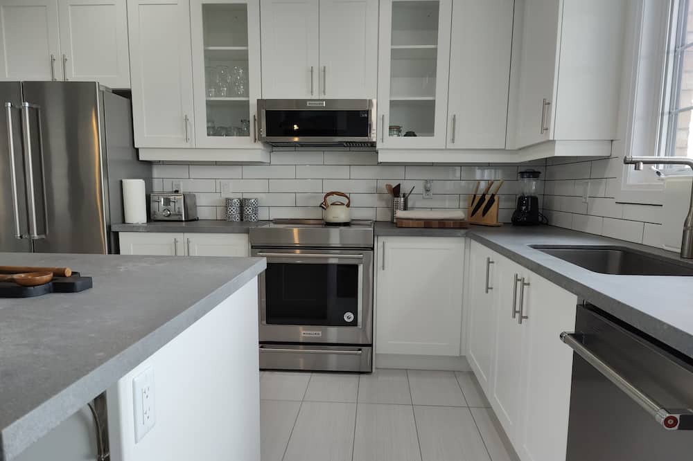 Photo of Kitchen in Carrying Place