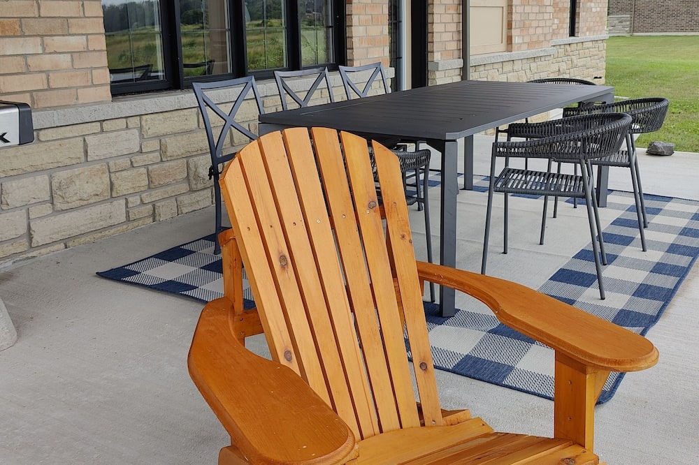Photo of Outdoor in Carrying Place
