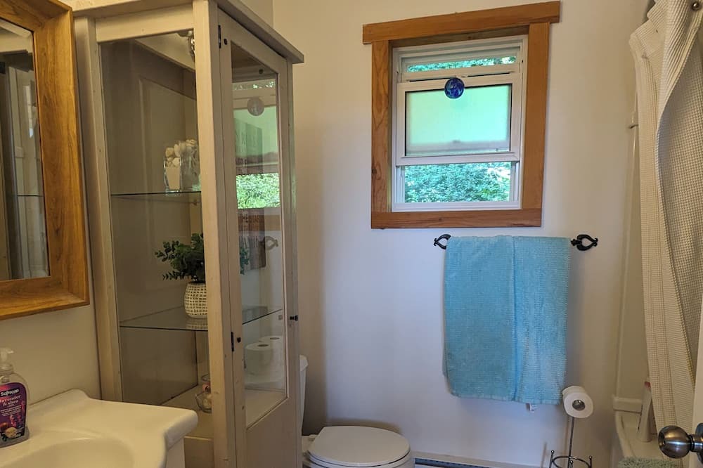Photo of Bathroom in Bala