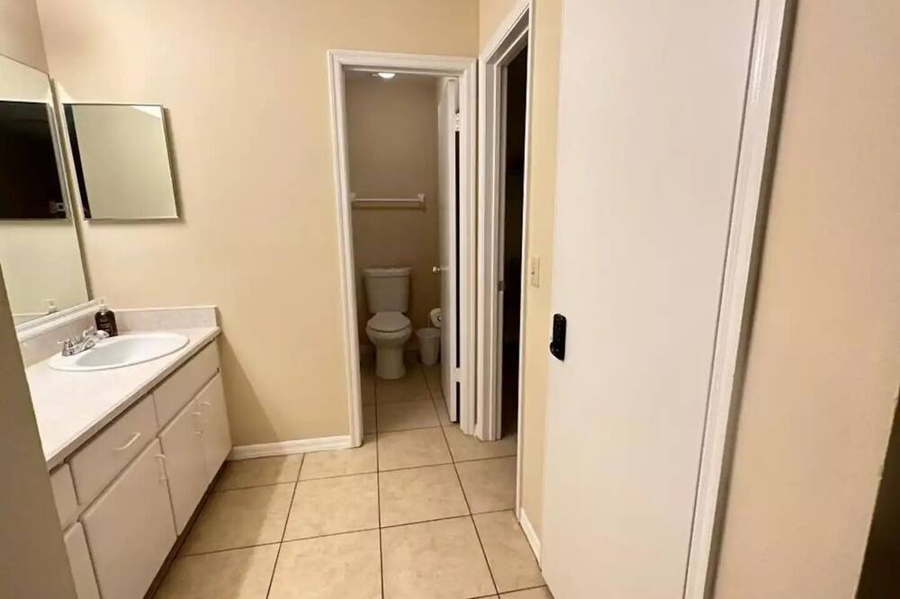 Photo of Bathroom in Indian Wells