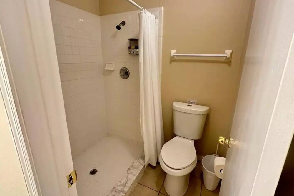 Photo of Bathroom in Indian Wells
