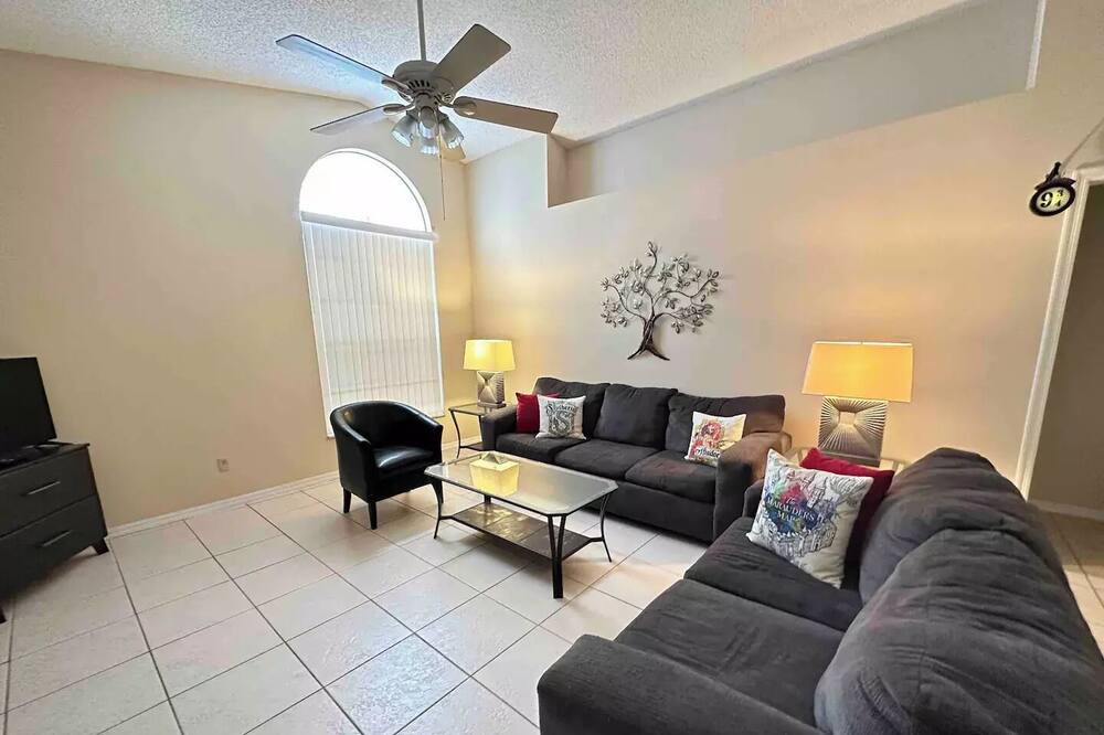 Photo of Livingroom in Indian Wells