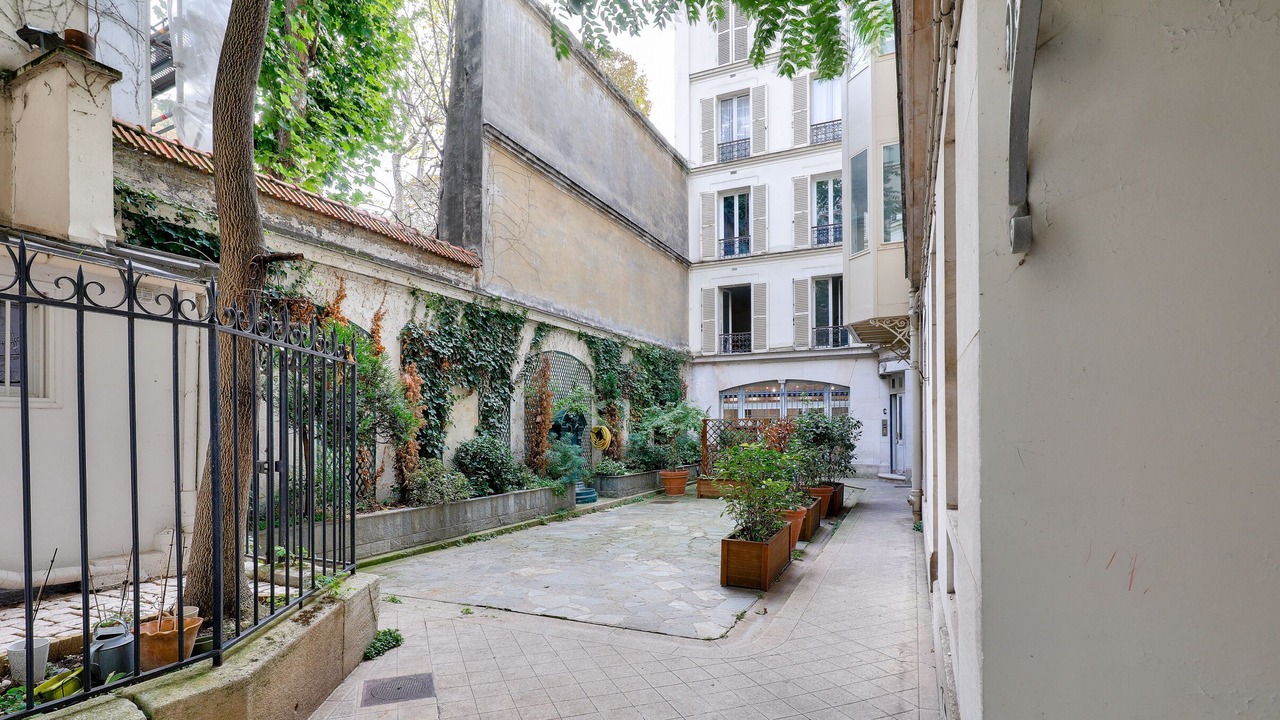 Photo of Outdoor in Notre-Dame-des-Champs