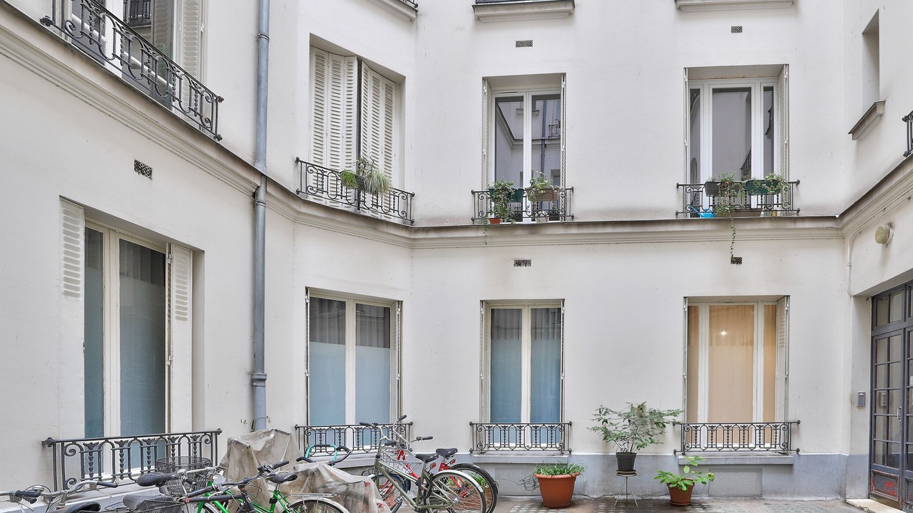 Photo of Outdoor in Quartier de la Monnaie