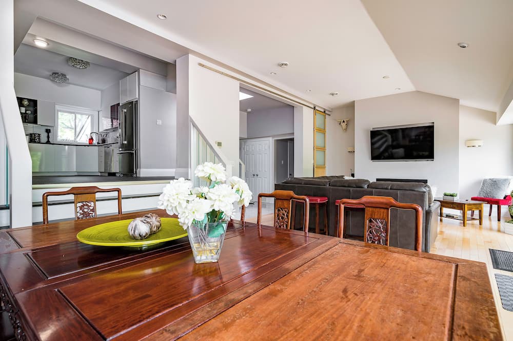 Photo of Kitchen in Owen Sound