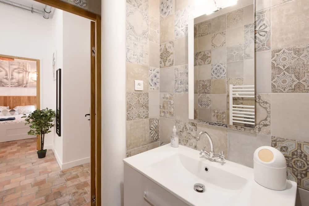 Photo of Bathroom in Notre Dame
