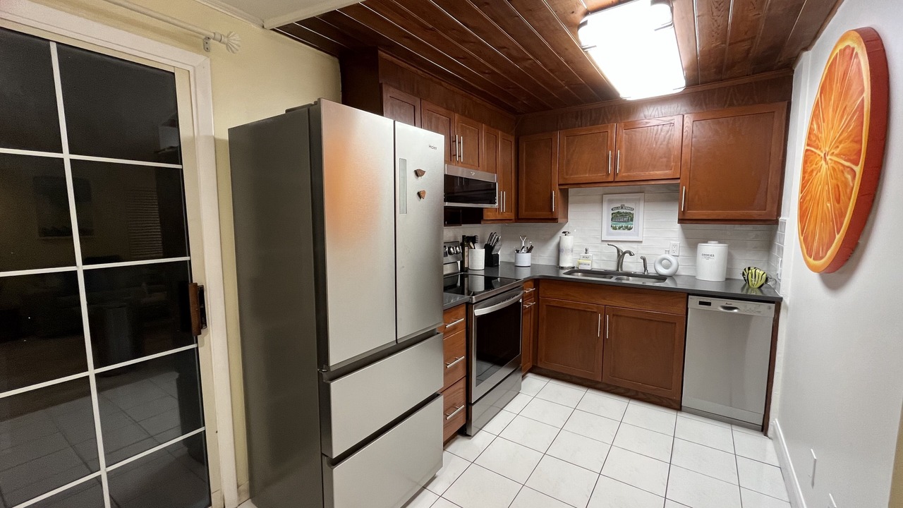 Photo of Kitchen in College Park
