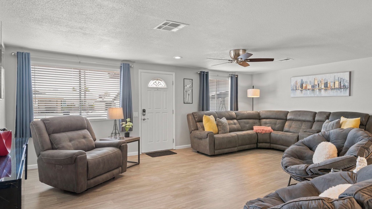 Photo of Livingroom in Mesa Grande