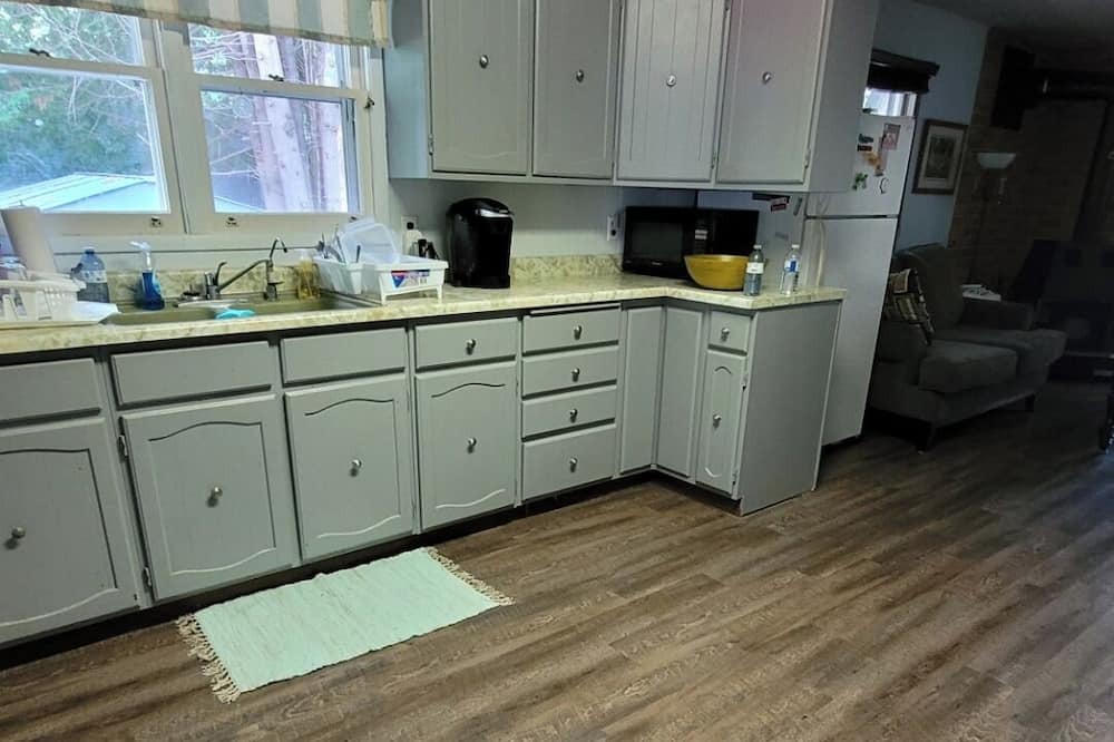 Photo of Kitchen in Victoria Road