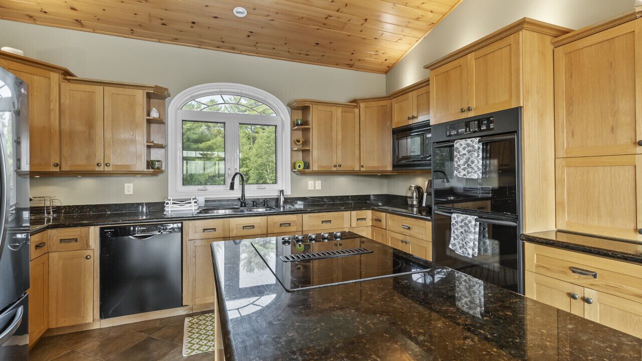 Photo of Kitchen in Pointe au Baril