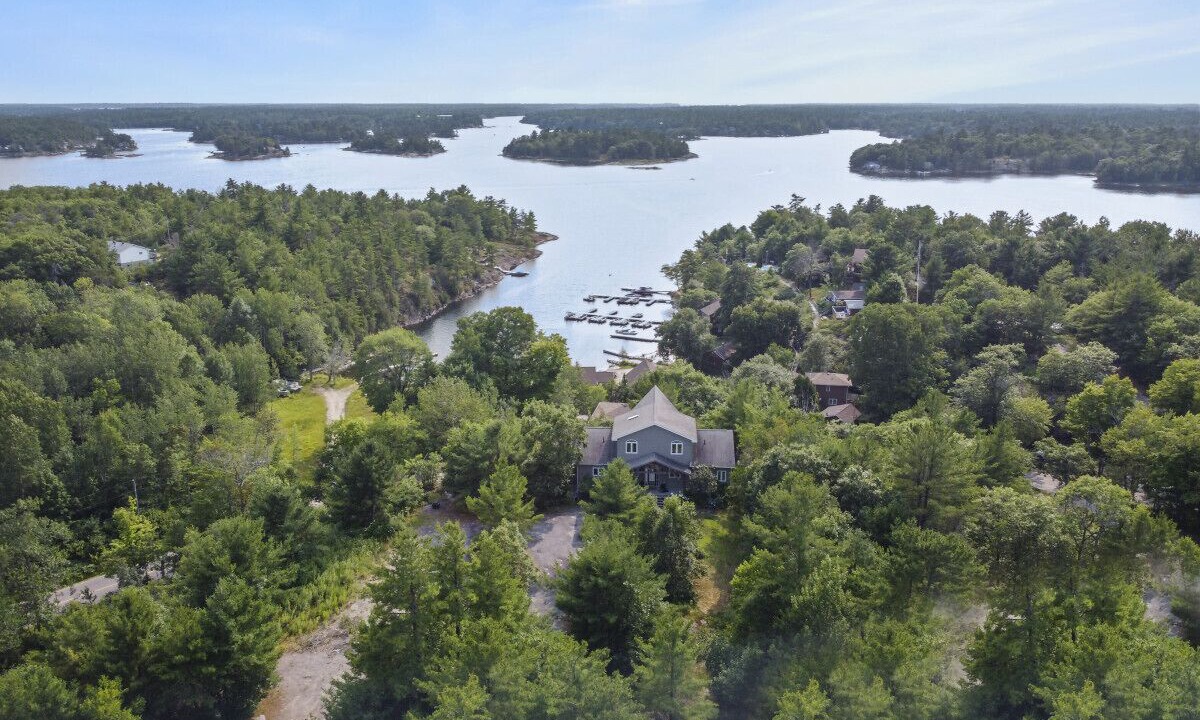 Photo of Outdoor in Pointe au Baril