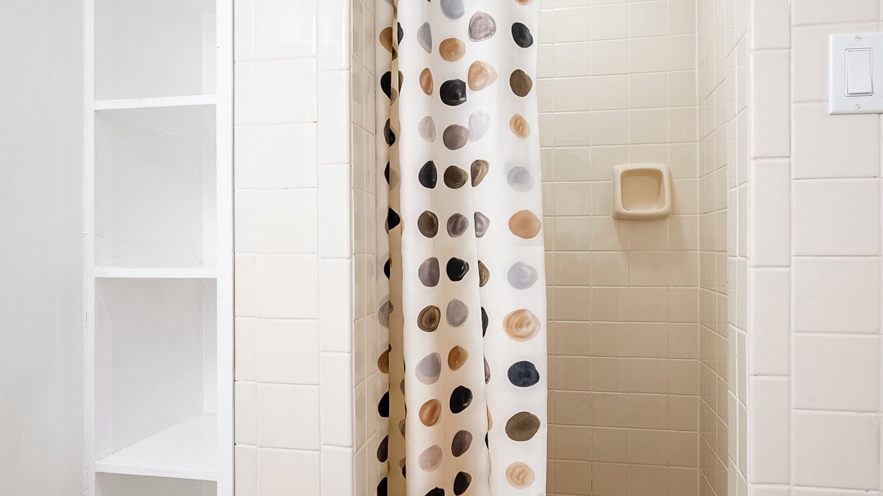 Photo of Bathroom in Mineola