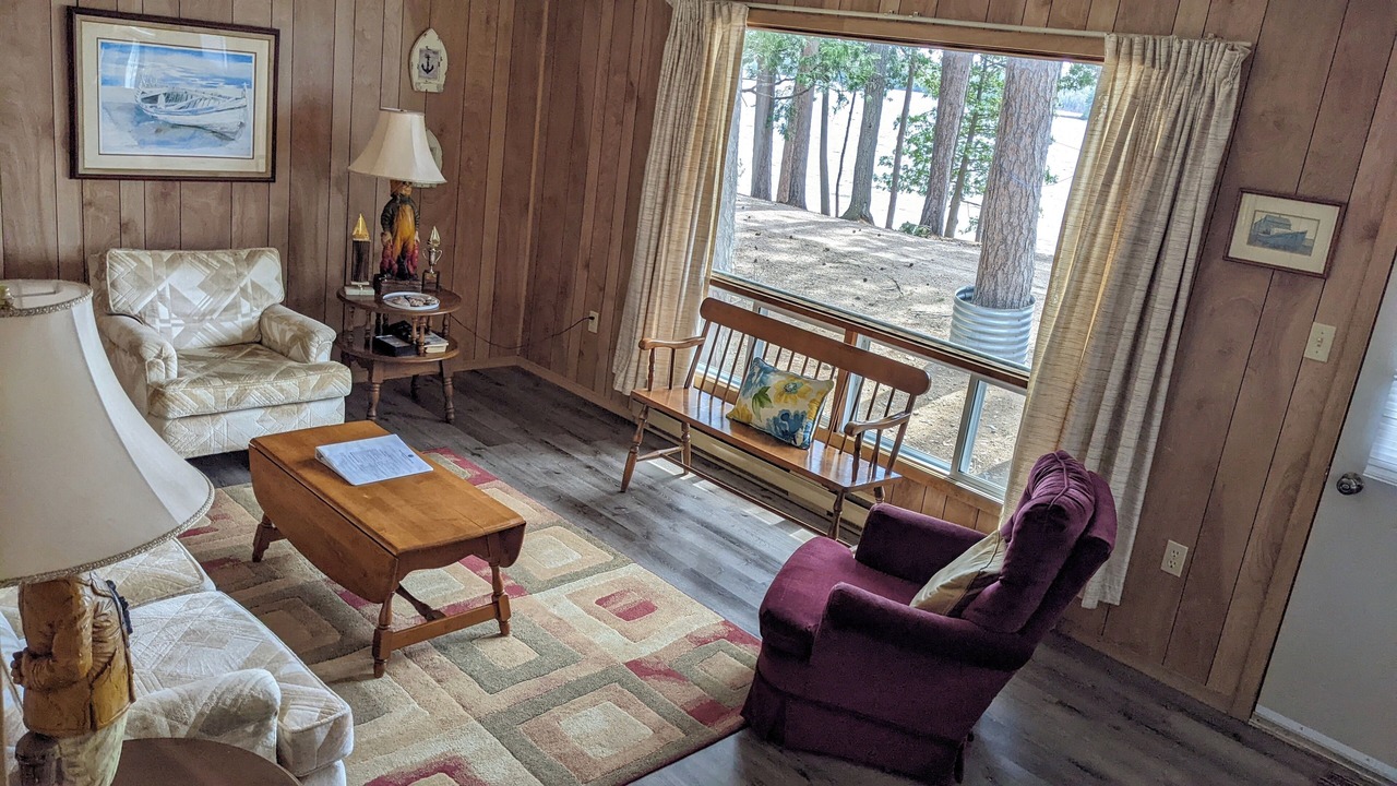 Photo of Livingroom in Nipissing