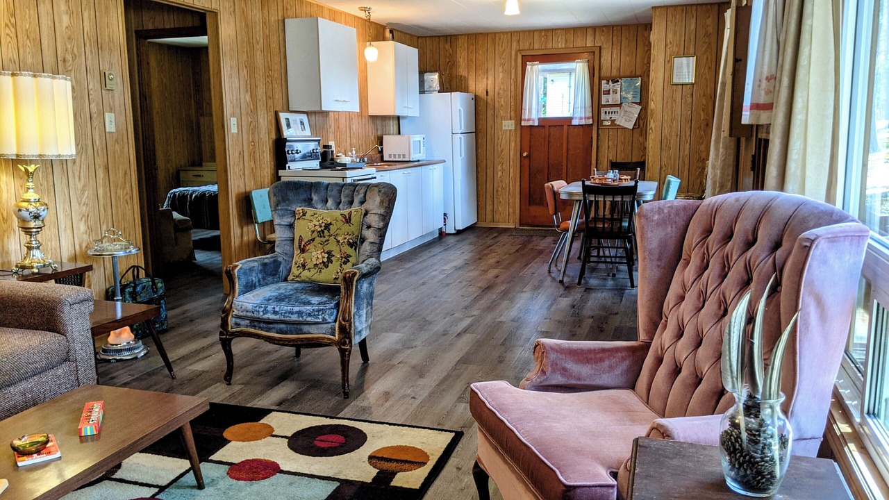 Photo of Livingroom in Nipissing
