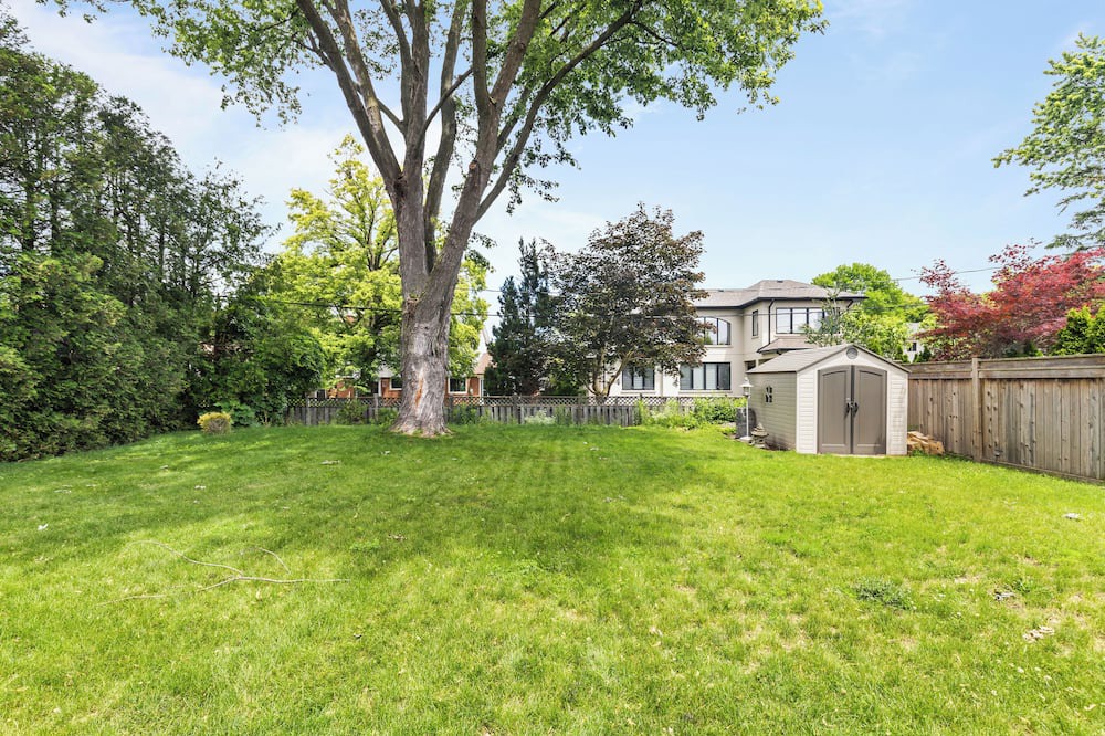 Photo of Outdoor in Clarkson-Lorne Park