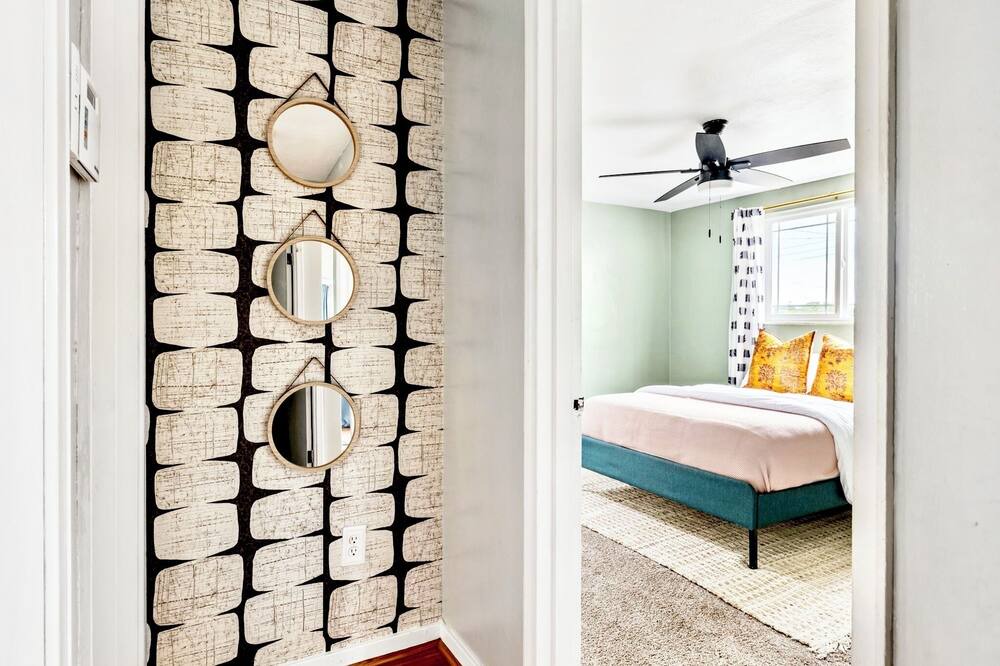 Photo of Bedroom in South Hills