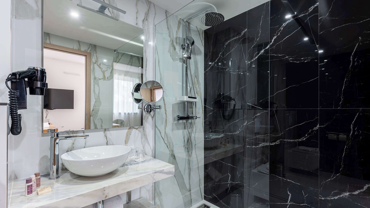 Photo of Bathroom in Rosny-sous-Bois