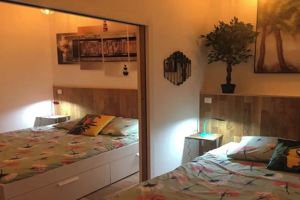 Photo of Bedroom in 5th Arrondissement