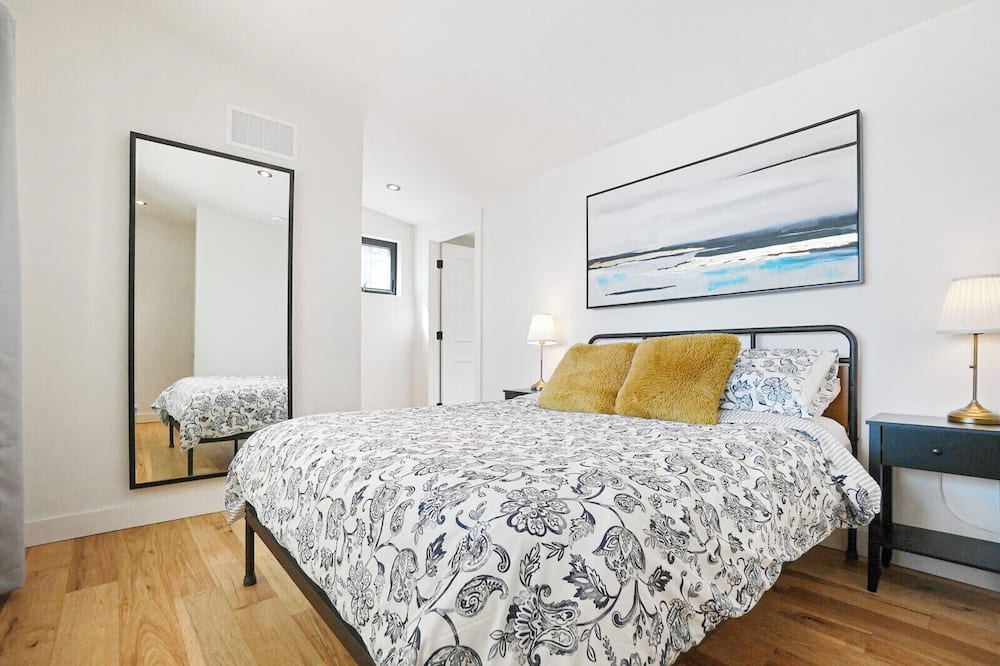 Photo of Bedroom in Haliburton