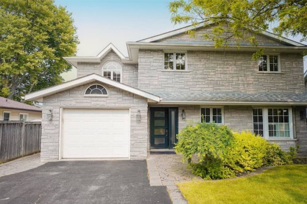 Photo of Outdoor in Brampton