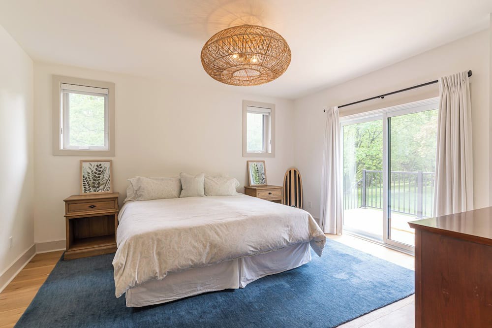 Photo of Bedroom in Georgian Bluffs