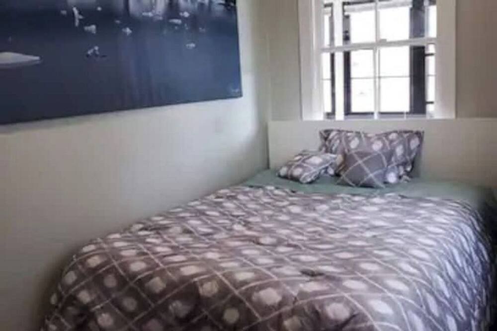 Photo of Bedroom in Port Credit
