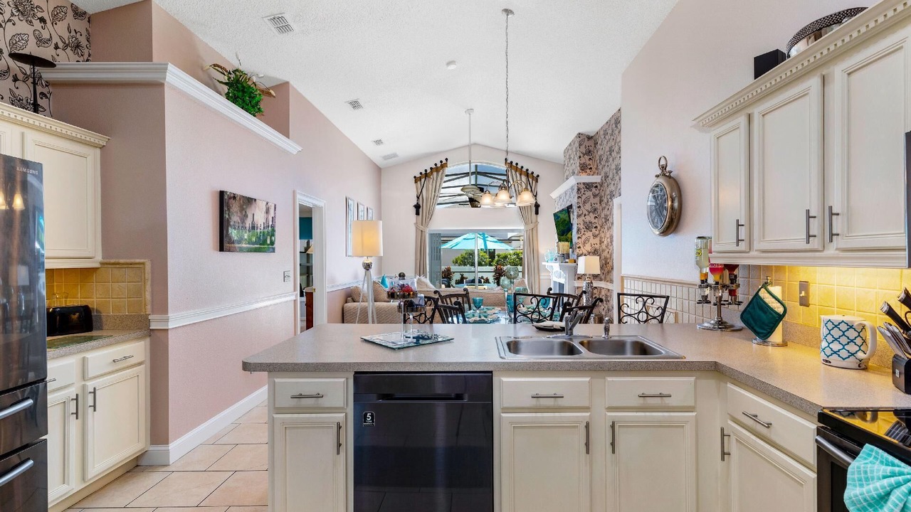 Photo of Kitchen in Seasons
