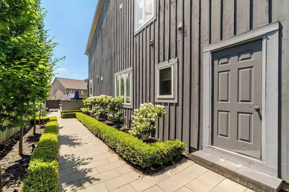 Photo of Outdoor in Meadowvale Village