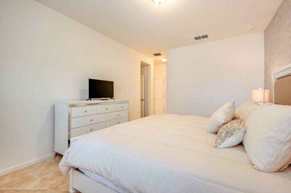 Photo of Bedroom in Kissimmee