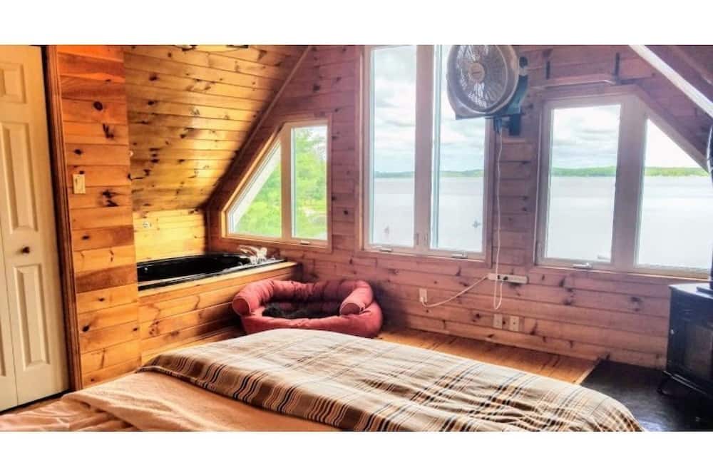 Photo of Bedroom in Powassan