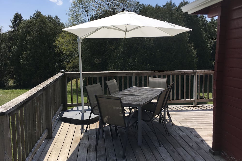 Photo of Patio Balcony in West Grey