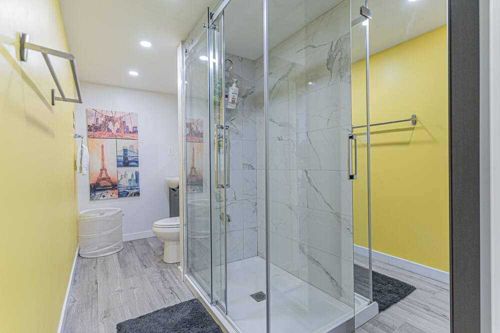 Photo of Bathroom in Streetsville