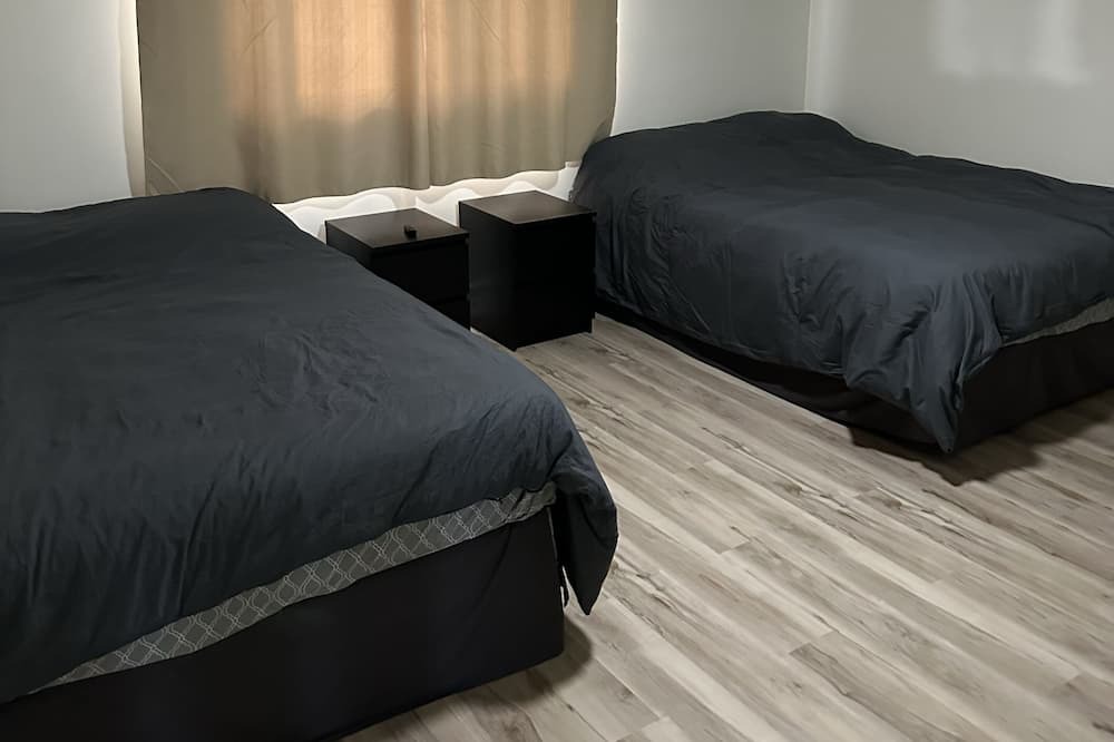 Photo of Bedroom in Sauble Beach