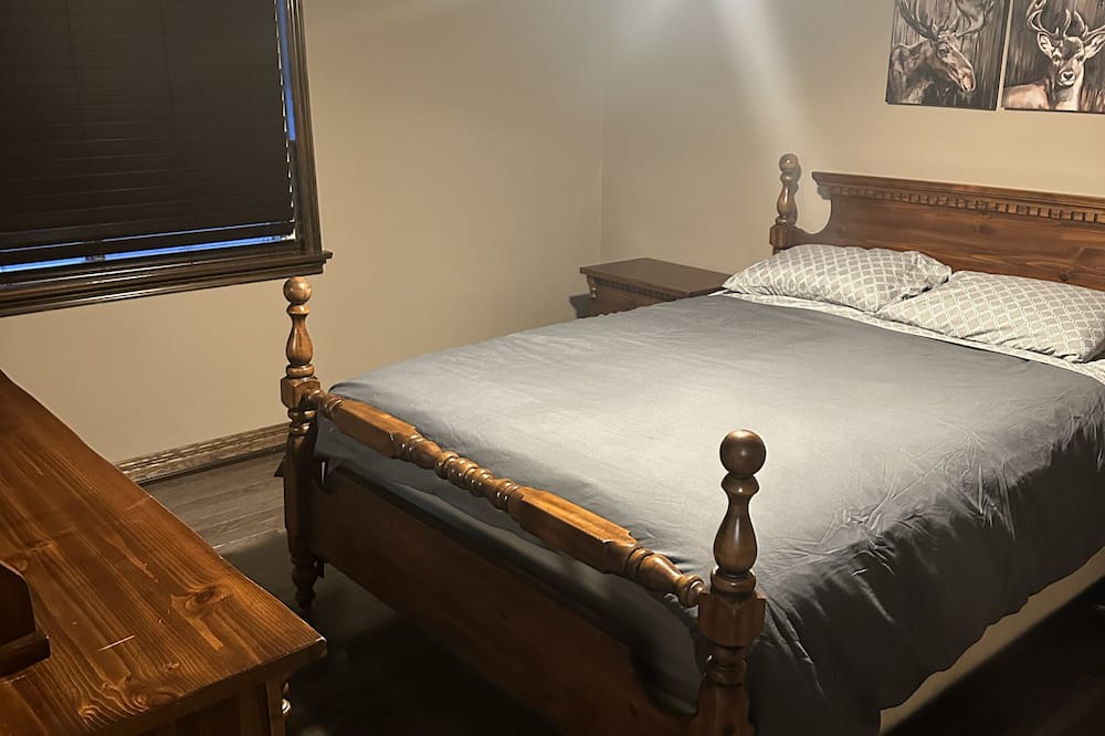 Photo of Bedroom in Sauble Beach