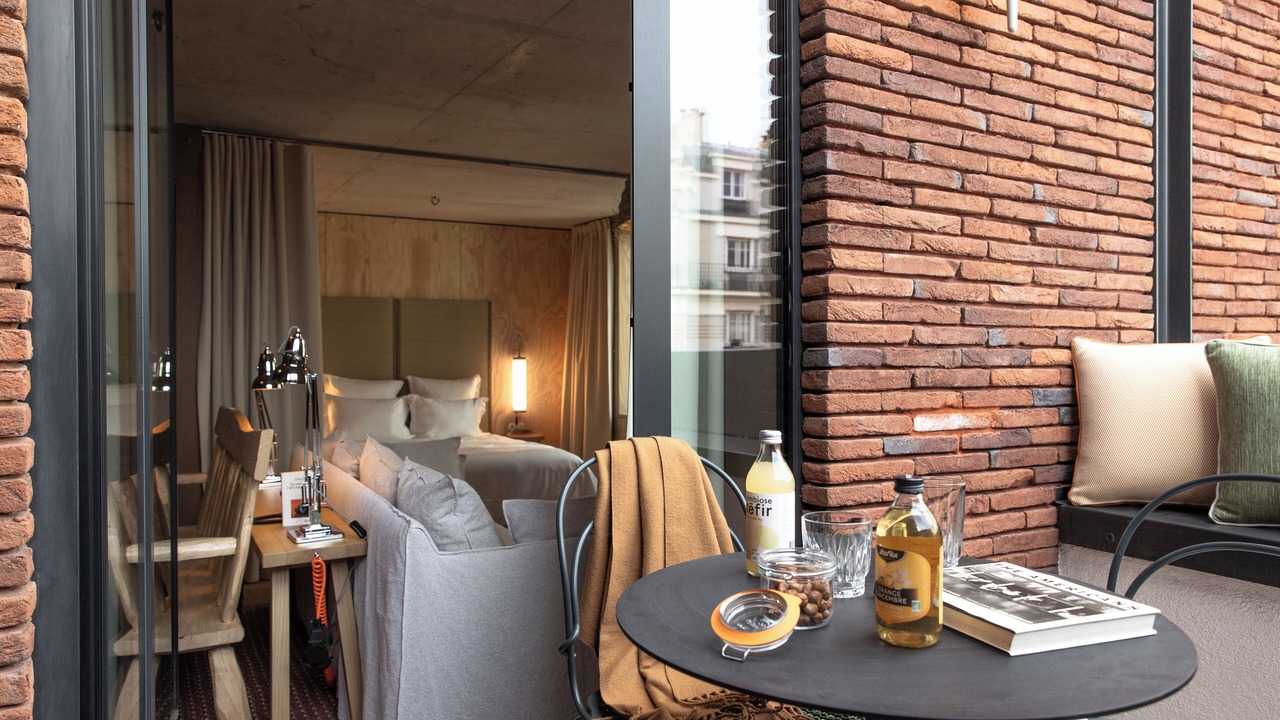 Photo of Patio Balcony in Les Puces de Saint-Ouen