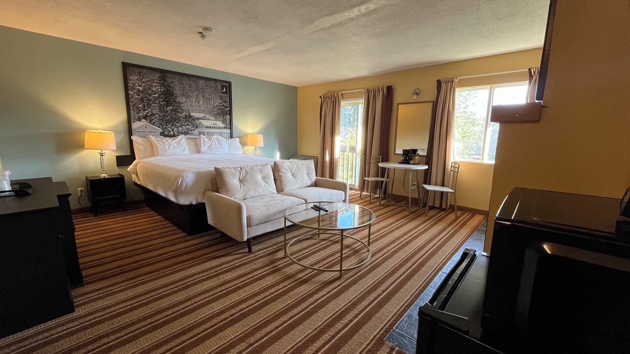 Photo of Bedroom in Otter Lake