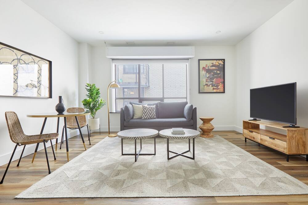 Photo of Livingroom in Grange Park