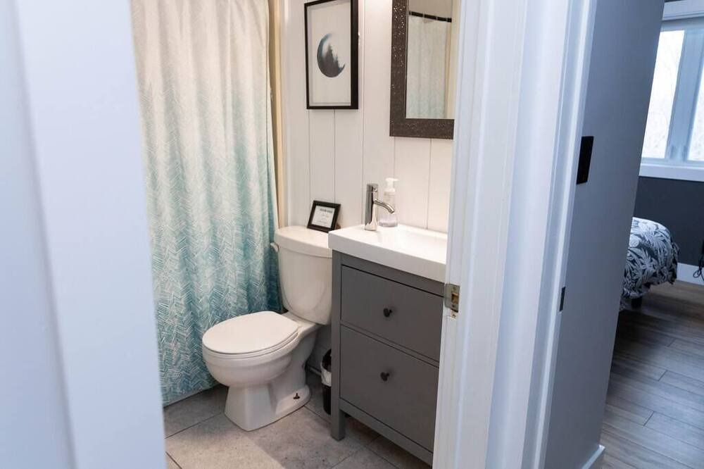 Photo of Bathroom in Picton