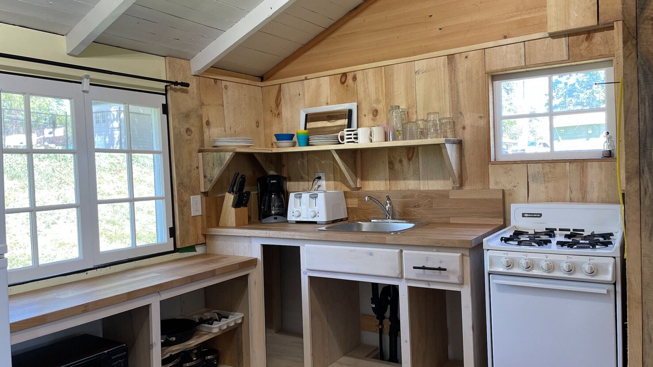 Photo of Kitchen in Campbellford