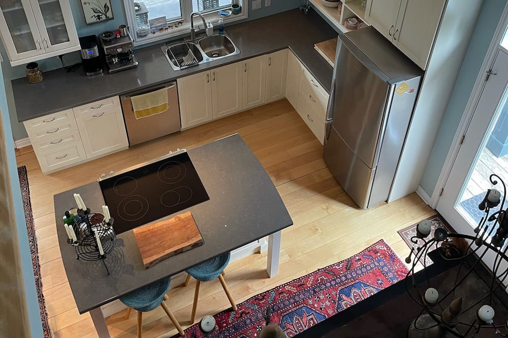 Photo of Kitchen in Northern Bruce Peninsula