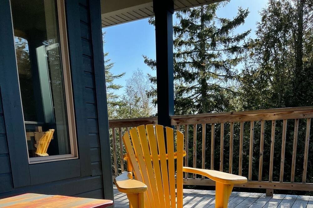 Photo of Patio Balcony in Northern Bruce Peninsula