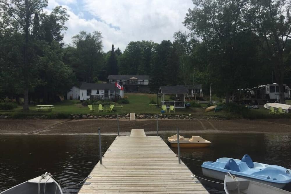 Photo of Others in Unorganized Centre Parry Sound