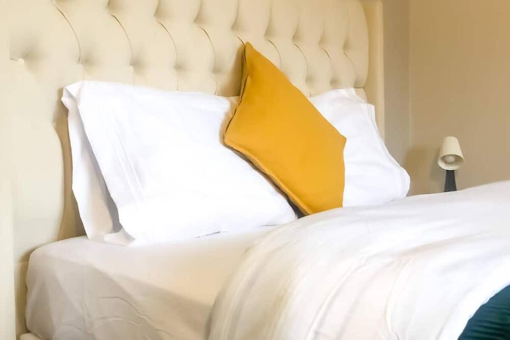 Photo of Bedroom in Churchill Meadows