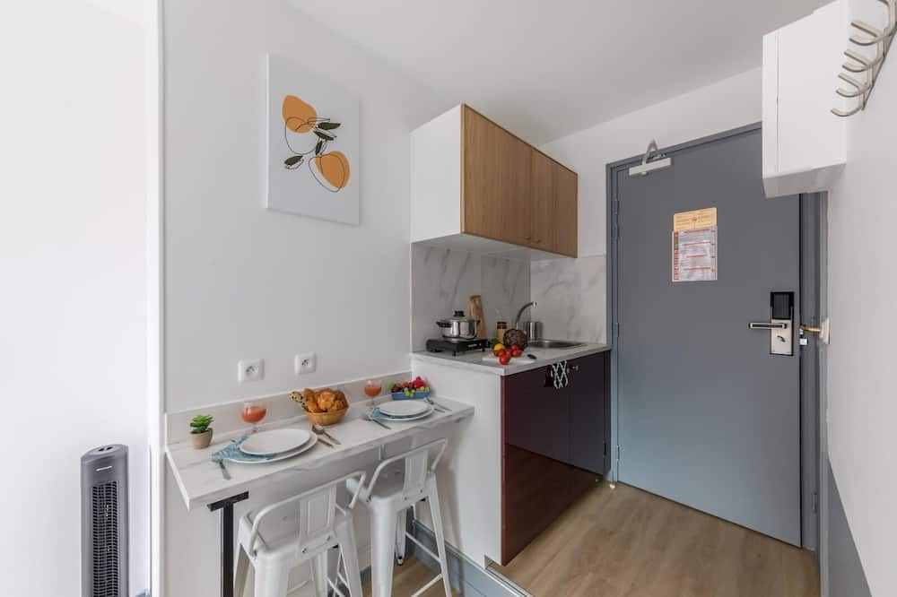 Photo of Kitchen in 15th Arrondissement