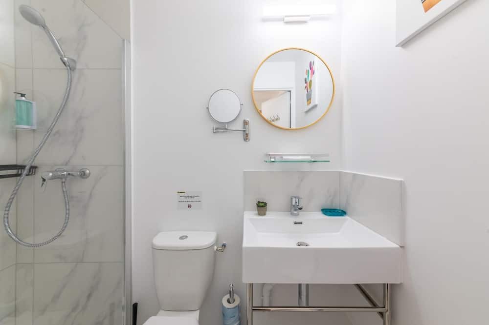 Photo of Bathroom in 15th Arrondissement