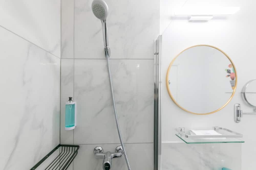 Photo of Bathroom in 15th Arrondissement