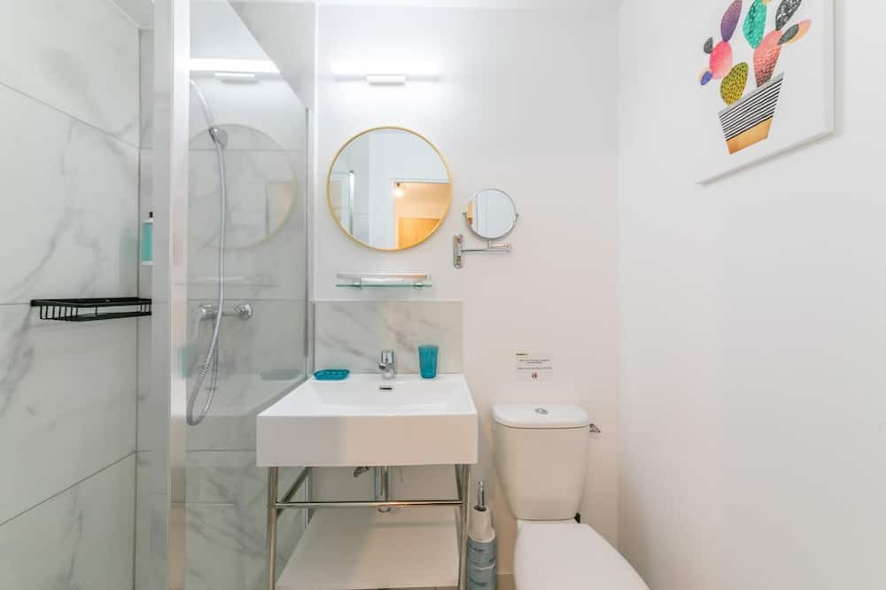 Photo of Bathroom in 15th Arrondissement