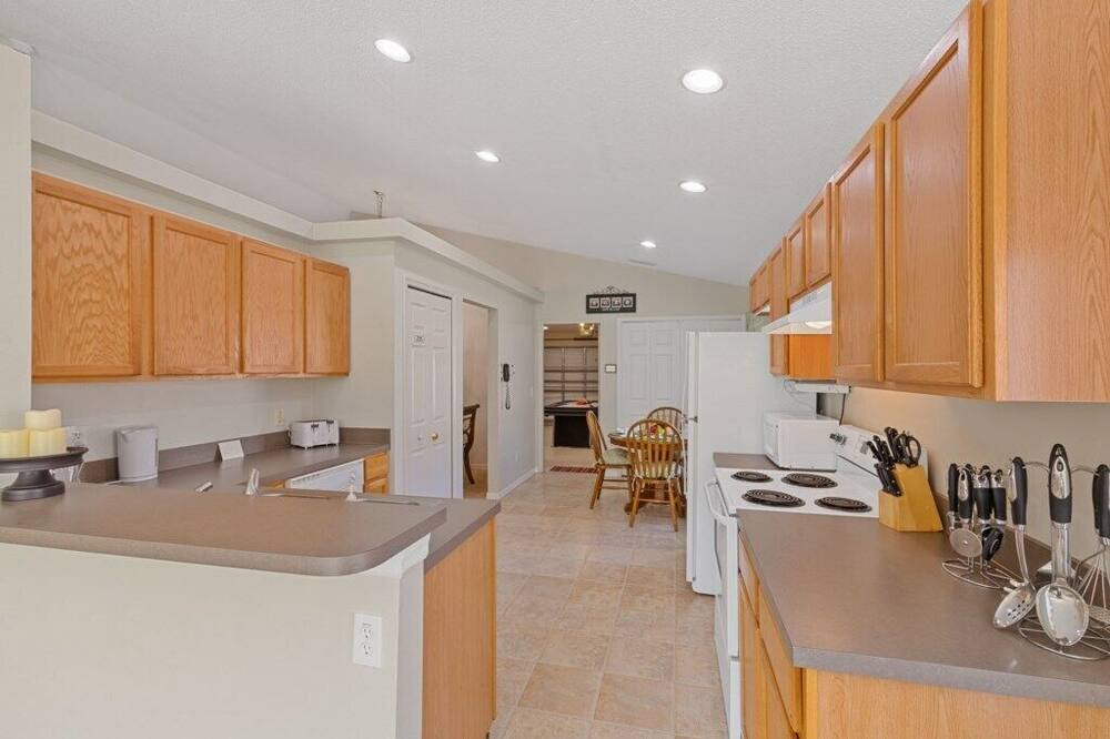Photo of Kitchen in Florida Pines